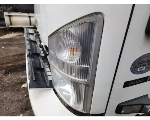 Isuzu NRR Headlamp Assembly