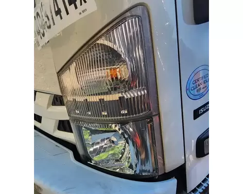 Isuzu NRR Headlamp Assembly