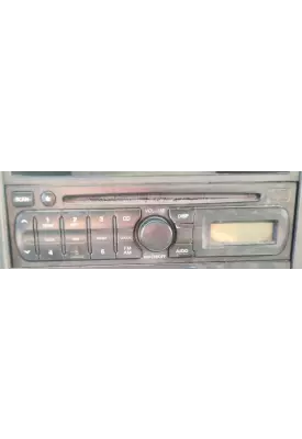 Isuzu NRR Radio