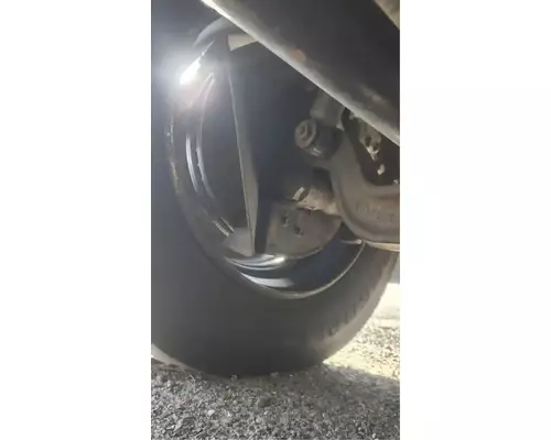 Isuzu NRR Spindle  Knuckle, Front