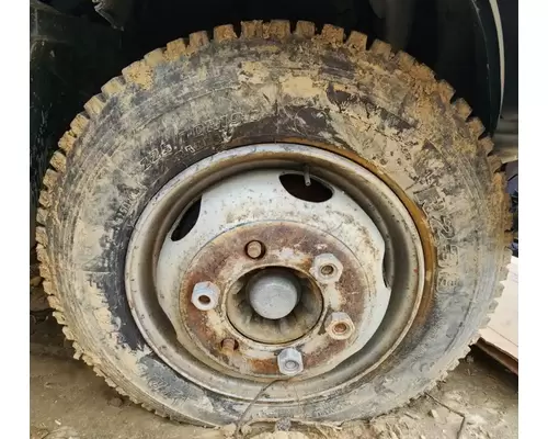 Isuzu NRR Spindle  Knuckle, Front