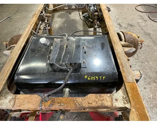 Fuel Tank ISUZU NPR HD Les Camions Gilbert
