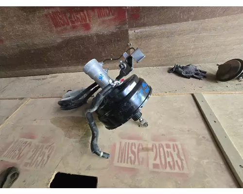 Power Brake Booster ISUZU NPR-HD Crest Truck Parts