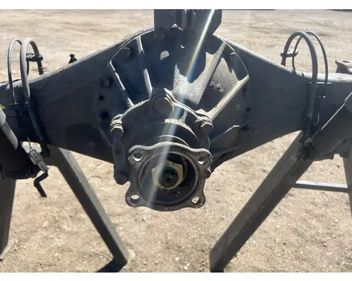 Axle Assembly, Rear (Single Or Rear) ISUZU NPR DTI Trucks