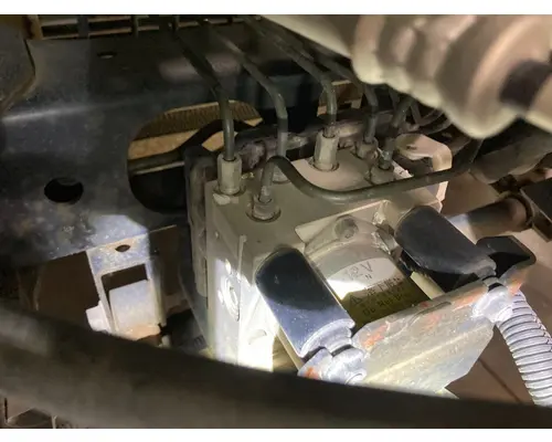ECM (Brake & ABS) Isuzu NPR Vander Haags Inc WM