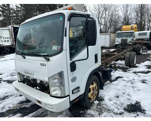 Complete Vehicle ISUZU NPR Dutchers Inc   Heavy Truck Div  Ny