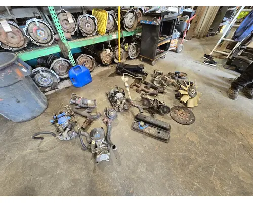 Intake Manifold ISUZU NPR Crest Truck Parts