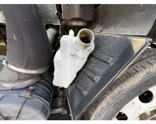 Radiator Overflow Bottle ISUZU NPR DTI Trucks