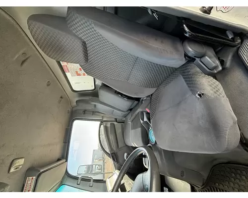 Seat, Front ISUZU NPR DTI Trucks