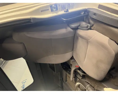 Seat, Front ISUZU NPR DTI Trucks