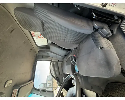 Seat, Front ISUZU NPR DTI Trucks