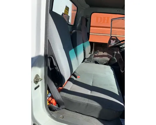 Seat, Front ISUZU NPR DTI Trucks