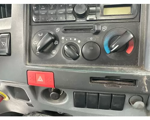 Temperature Control ISUZU NPR Dutchers Inc   Heavy Truck Div  Ny