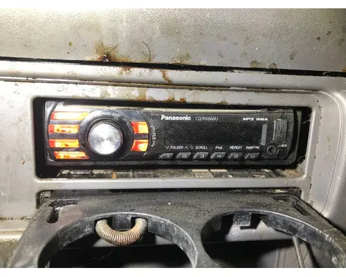 Radio Isuzu NQR Vander Haags Inc Sf