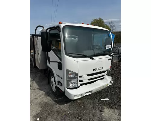 Cab ISUZU NQR Dutchers Inc   Heavy Truck Div  Ny