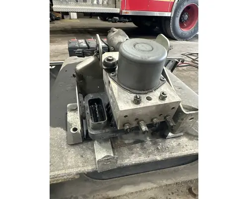 ECM (Brake & ABS) ISUZU NQR Dutchers Inc   Heavy Truck Div  Ny