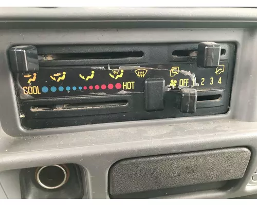 Temperature Control Isuzu NQR Vander Haags Inc Dm