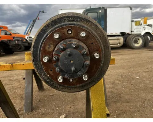 Hub ISUZU NRR DTI Trucks