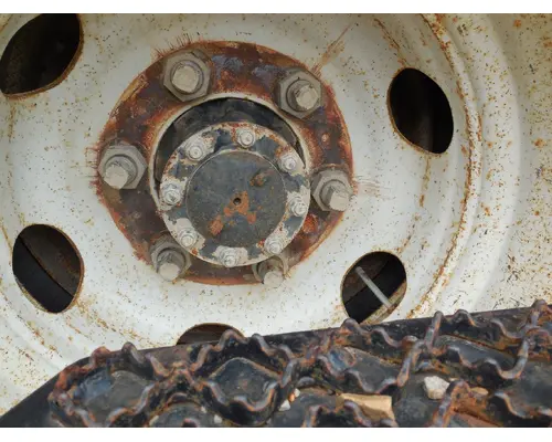 Axle Housing (Rear) ISUZU R040 Michigan Truck Parts