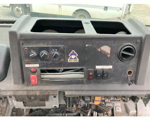 Isuzu REACH Dash Assembly