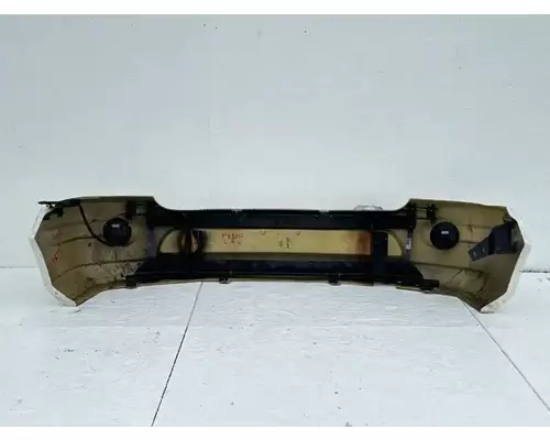 Isuzu Reach Bumper Assembly, Front
