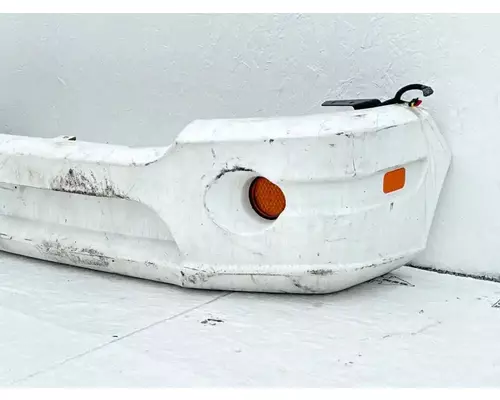 Isuzu Reach Bumper Assembly, Front