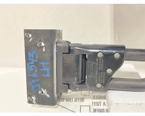 Isuzu Reach Mirror (Side View)