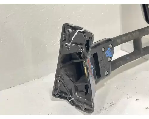Isuzu Reach Mirror (Side View)