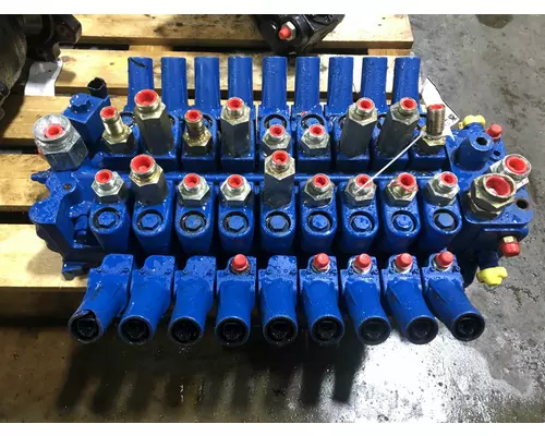 JCB HD110WT Equip Hydraulic Valve