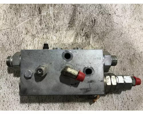 JCB HD110WT Equip Hydraulic Valve