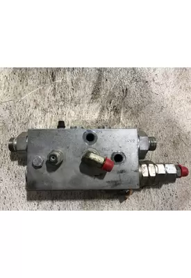 JCB HD110WT Equip Hydraulic Valve