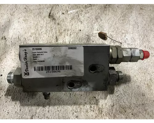 JCB HD110WT Equip Hydraulic Valve