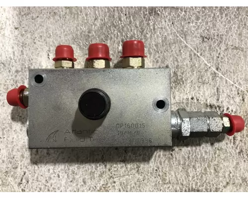 JCB HD110WT Equip Hydraulic Valve