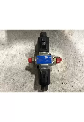 JCB HD110WT Equip Hydraulic Valve