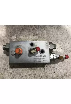 JCB HD110WT Equip Hydraulic Valve