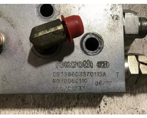 JCB HD110WT Equip Hydraulic Valve