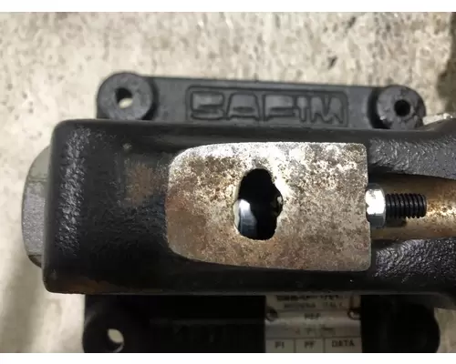 JCB HD110WT Equip Hydraulic Valve