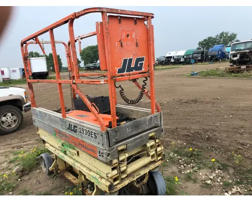 JLG 1930ES Equipment (Mounted)