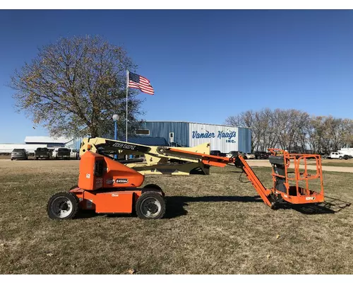 JLG E450AJ Equipment Units