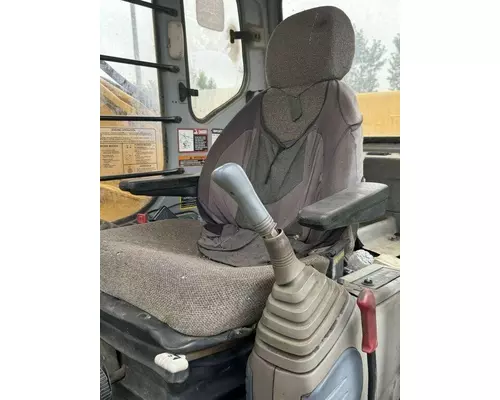 JOHN DEERE 330LC Excavator Equipment (Whole Vehicle)