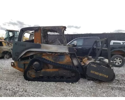 JOHN DEERE 333E Complete Vehicle