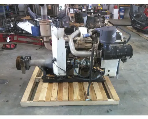JOHN DEERE 4.5 POWER TECH ENGINE ASSEMBLY