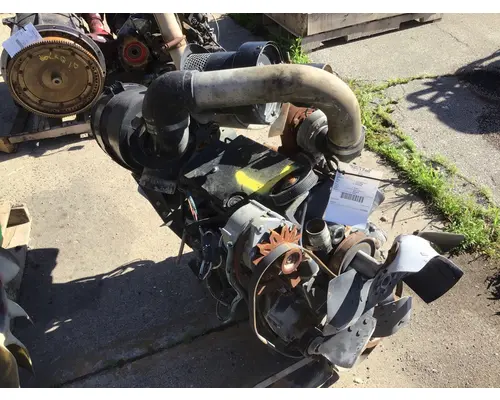 JOHN DEERE 4024T ENGINE ASSEMBLY