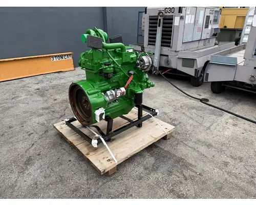 JOHN DEERE 4045TF151 Engine Assembly