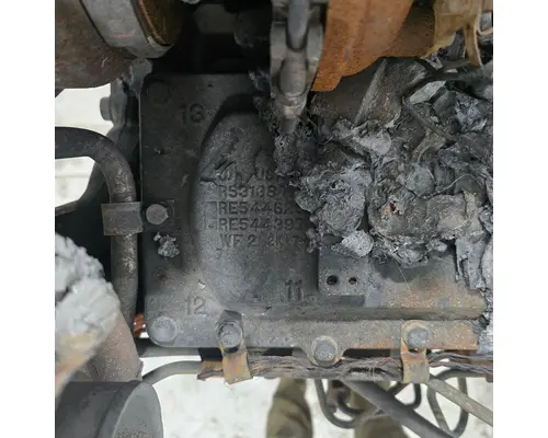 JOHN DEERE 9060 Engine Assembly