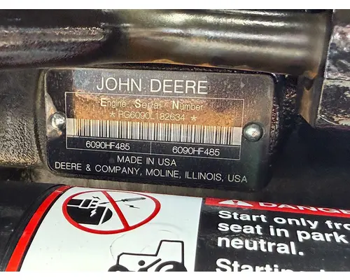 JOHN DEERE  Engine Assembly
