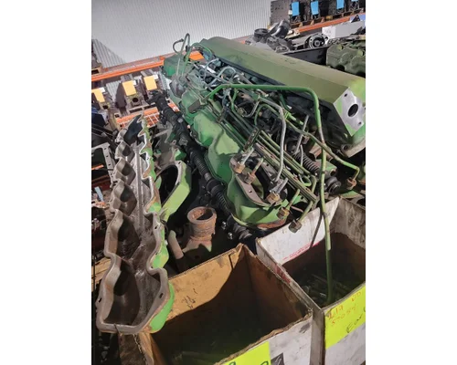 JOHN DEERE  Engine Assembly