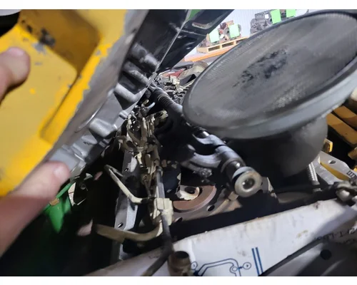 JOHN DEERE  Engine Assembly