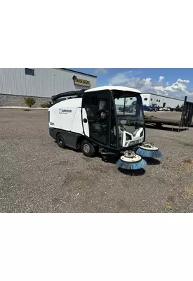 JOHNSTON C201 Sweeper Heavy Equipment