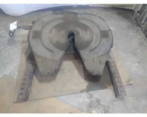 JOST  STATIONARY FIFTH WHEEL